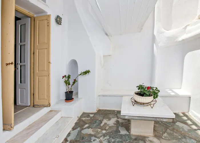 Cambanis Mανsion Holiday home