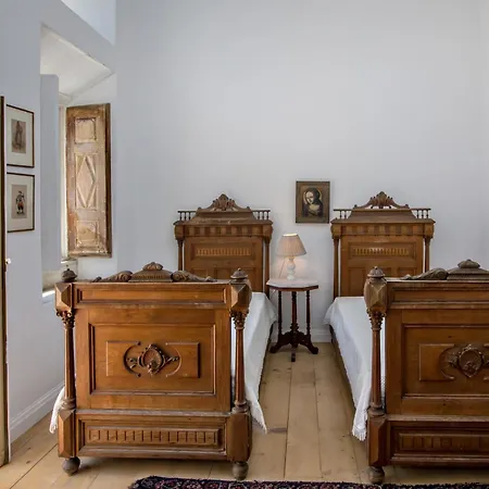 Cambanis Mανsion Casa de Férias *