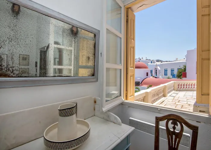 Cambanis Mανsion * Mykonos Town