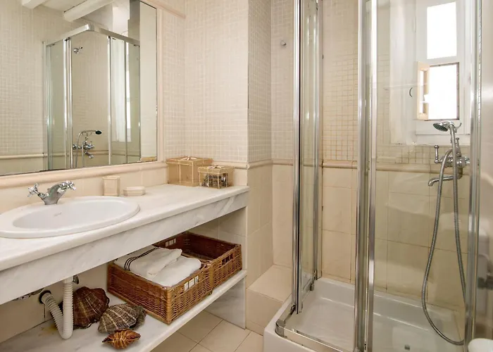 Cambanis Mανsion *